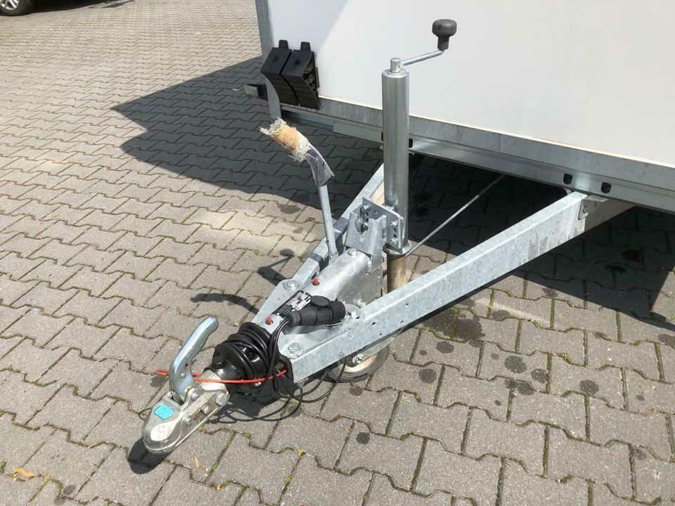 Blyss FK2736HD Kühlanhänger mit Doppelflügeltüren mieten in Bassum