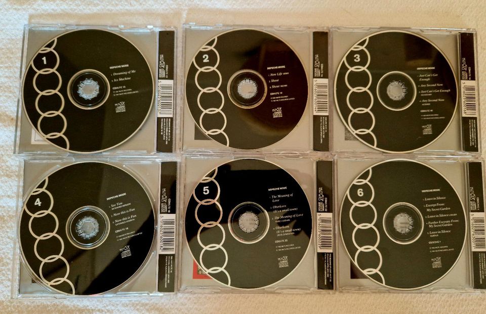 Depeche Mode UK Singles Box 1 (CD 01-06) DMBX1 Box inc. booklet 1 in Hamburg