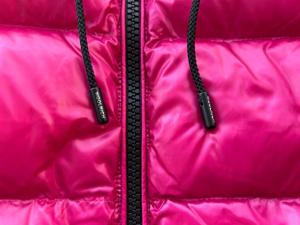 Woolrich daunenjacke pink xs s neuwertig in Rosenheim