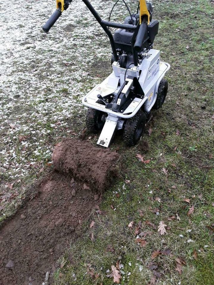 Rasensodenschneider 40 cm Mietgerät Rasenschälmaschine in Niedersachsen