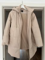 Zara Steppmantel Wintermantel beige mit goldenen Akzenten Gr.XS Eimsbüttel - Hamburg Eimsbüttel (Stadtteil) Vorschau