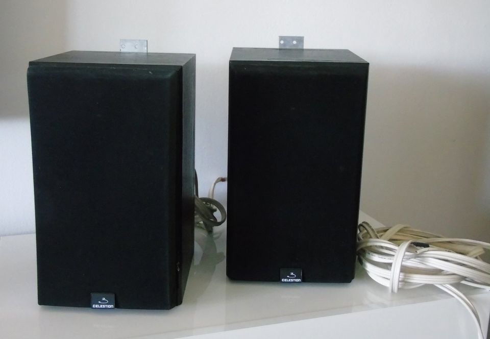 YAMAHA Sound-SYSTEM (CDX 460/RX 460) + Boxen * Qualitat. Akustik in Moers