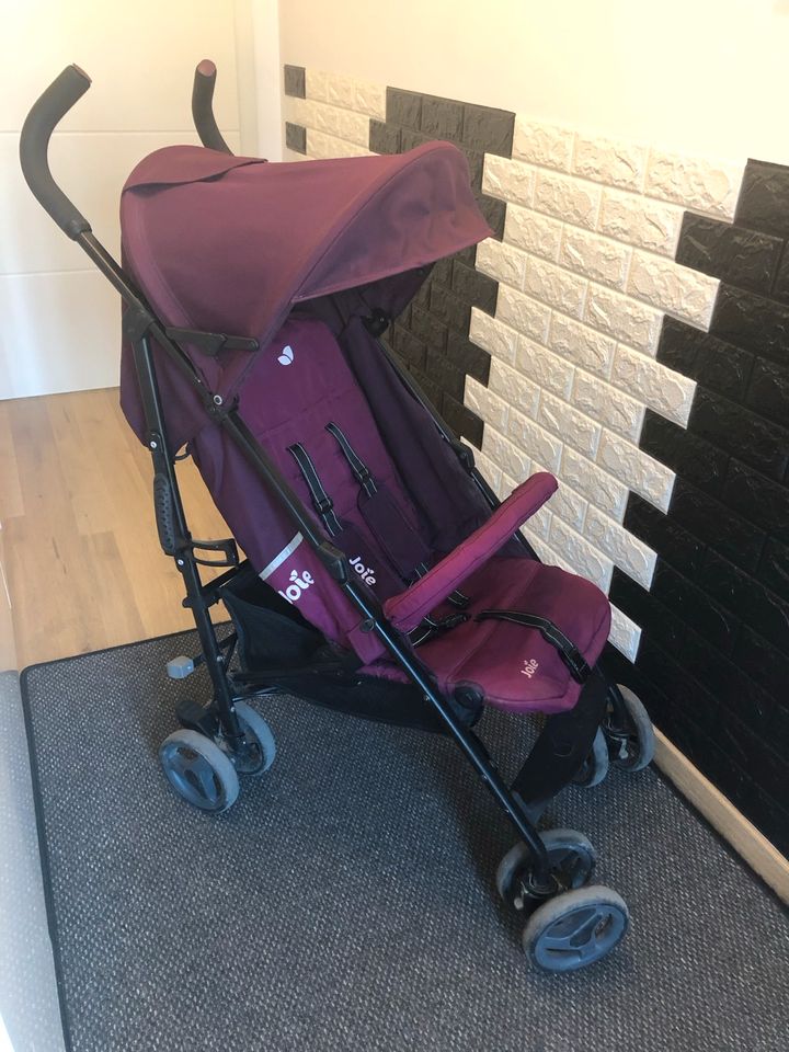 Kinderwagen Joie in Braunschweig