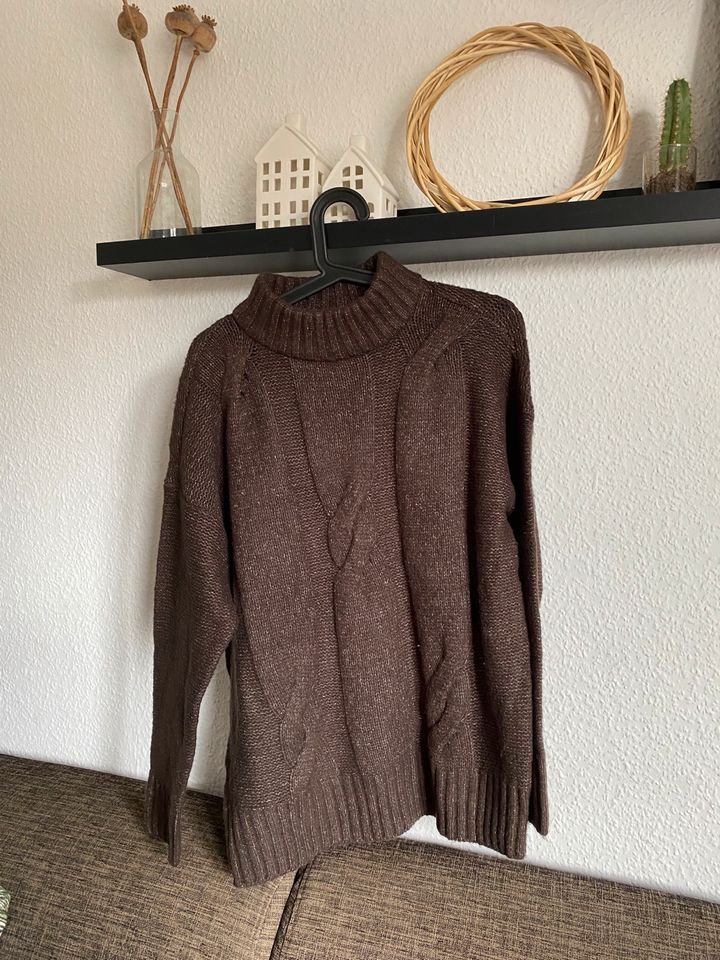 Pullover Strickpullover braun Boho M 38 in Gladbeck