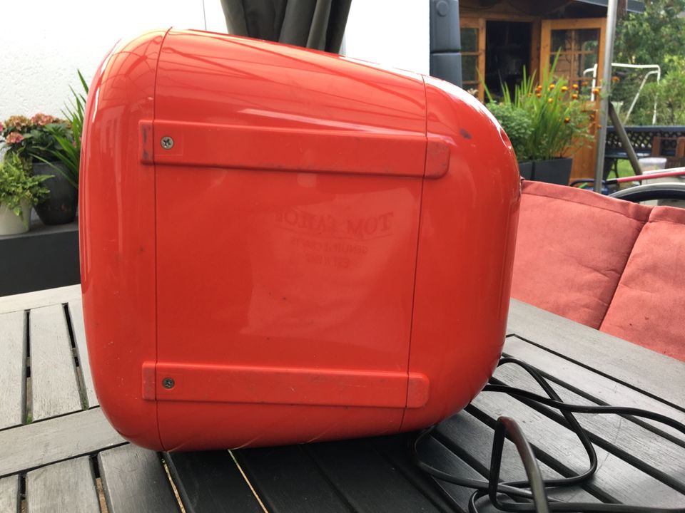 Minikühlschank Retro rot 220V gebraucht geräuscharm in Leverkusen