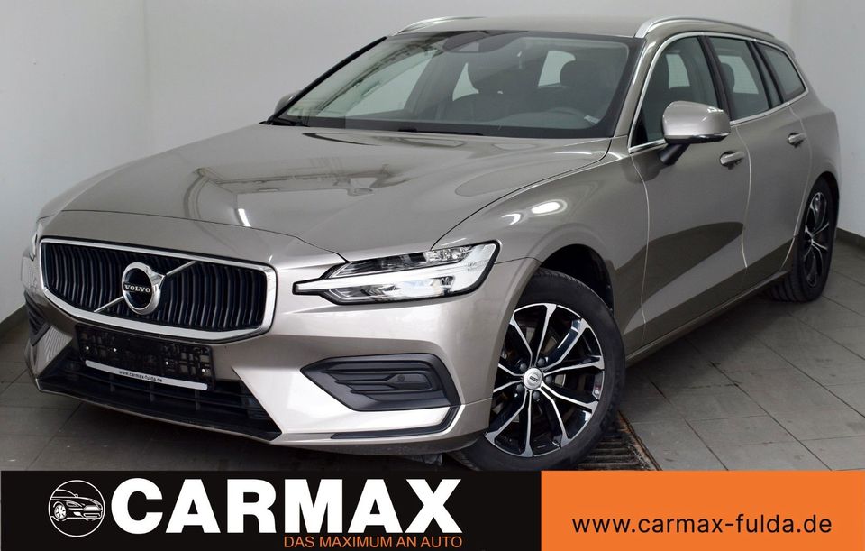 Volvo V60 Kombi Momentum Navi,Leder,SH,LED,Park-Assist in Fulda