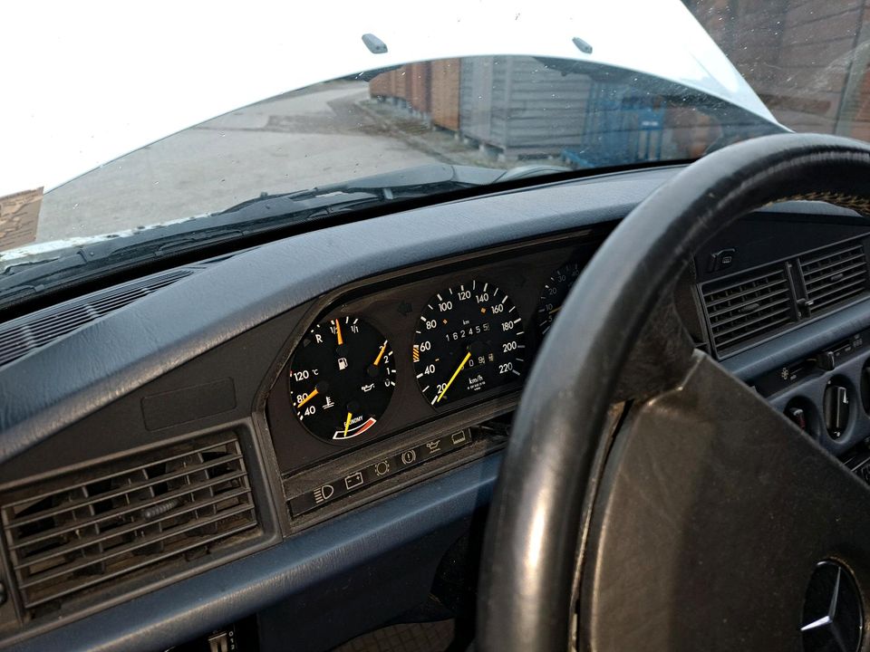 Mercedes 190e 1.8 in Warngau