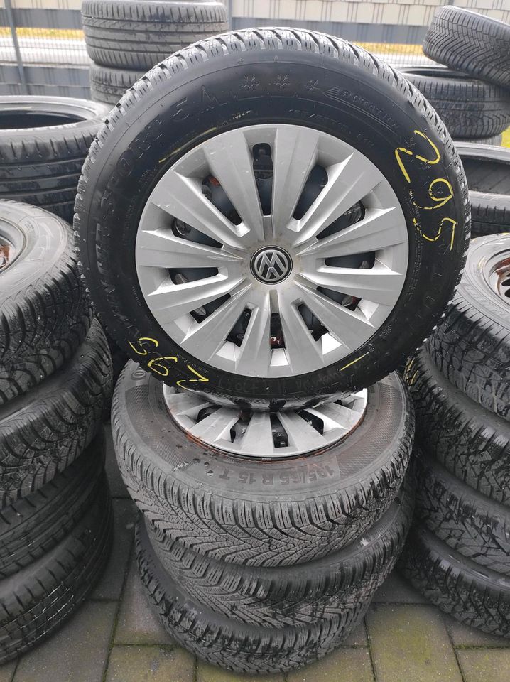 4x195/65R15 Dunlop Winterreifen Stahlfelgen nr295 in Freren