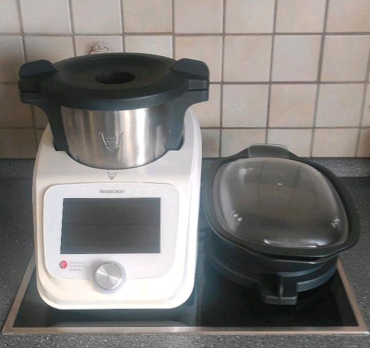 SilverCrest Monsieur Cuisine Connect Küchenmaschine NP400€ in Münsingen