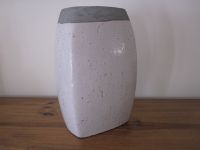 Bodenvase aus Steinzeug massiv weiß/grau Höhe 31 cm Schleswig-Holstein - Trittau Vorschau