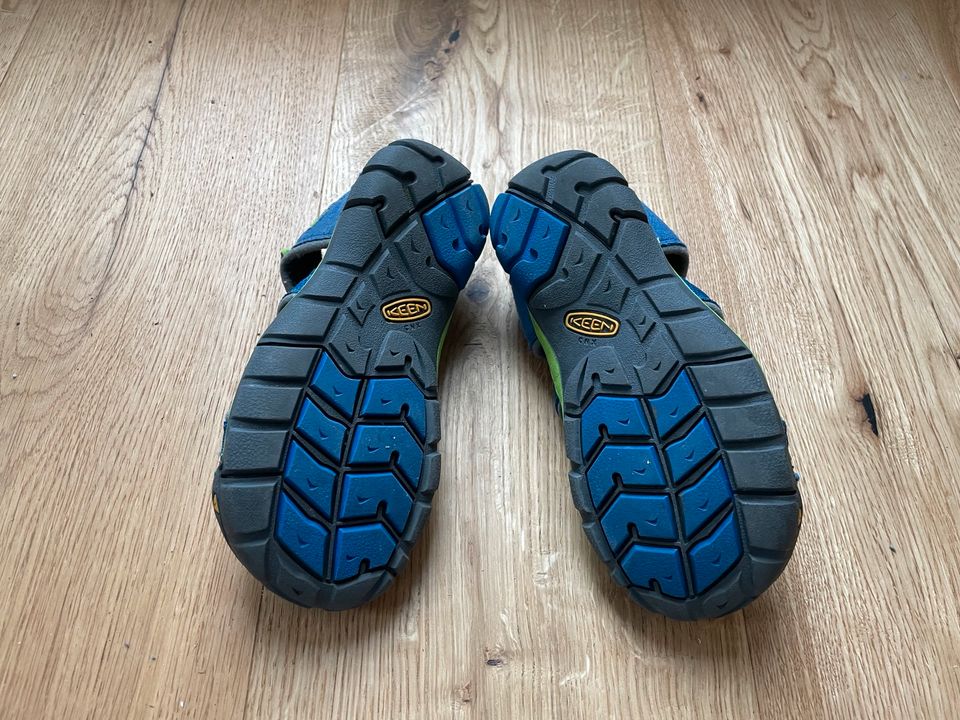 Keen Sandale Outdoor Schuhe 31 in Schrozberg