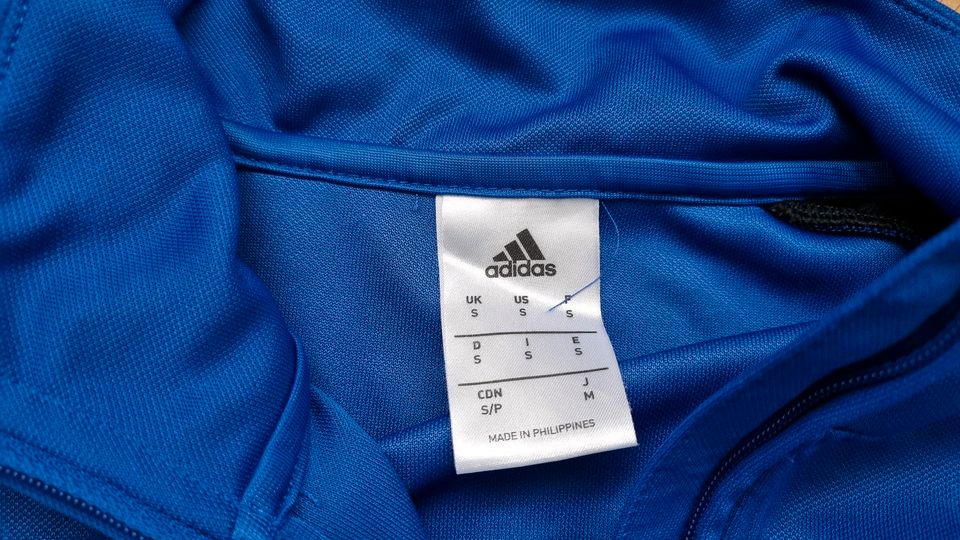 Adidas Trainingstop Climalite Gr.S Blau in Bielefeld