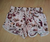 Essentials: rosè Shorts mit Blumenmotiv Münster (Westfalen) - Centrum Vorschau