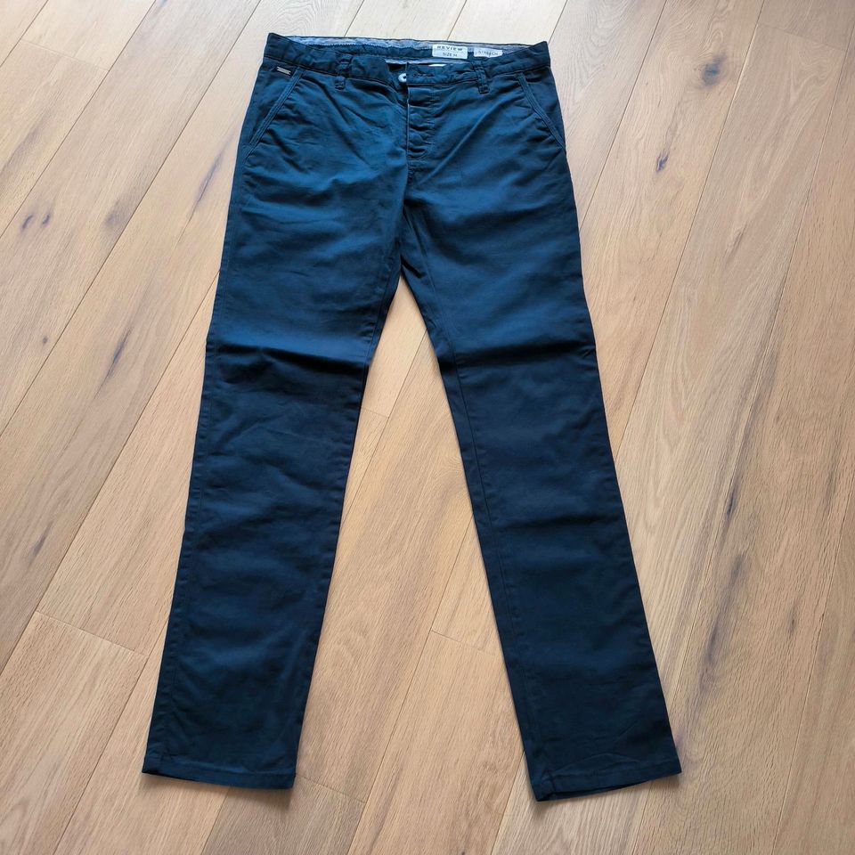 Review Chinos Hose blau Größe M Stretch neuwertig TOP in Jüchen