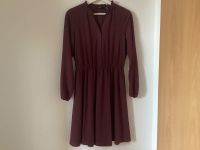 Langärmliges Kleid cherry / rotviolett Vero Moda S / 36 Rüsche Nordrhein-Westfalen - Viersen Vorschau