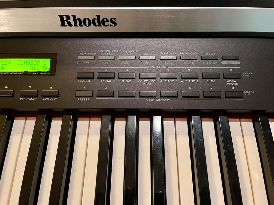 Roland Rhodes MK-80 voll funktionsfähig Rare in Hamburg