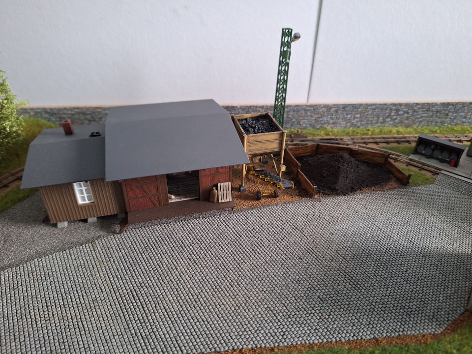 H0f Modellbahn Komplettanlage 65,5cm x 40,5cm in Zwickau