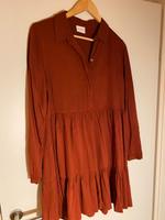 Kleid von Vila Hessen - Fernwald Vorschau