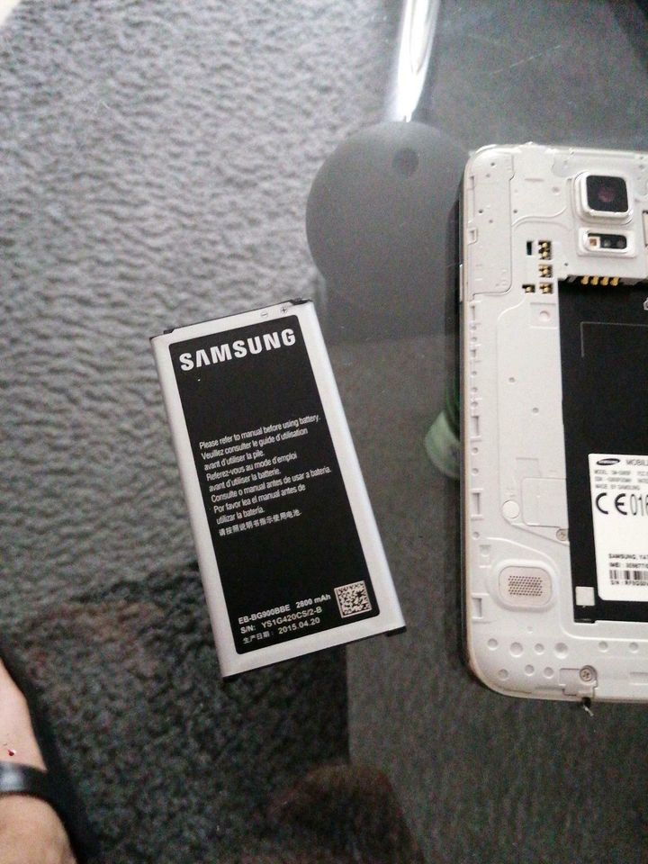 **  Handy Samsung S 5. ** in Voerde (Niederrhein)