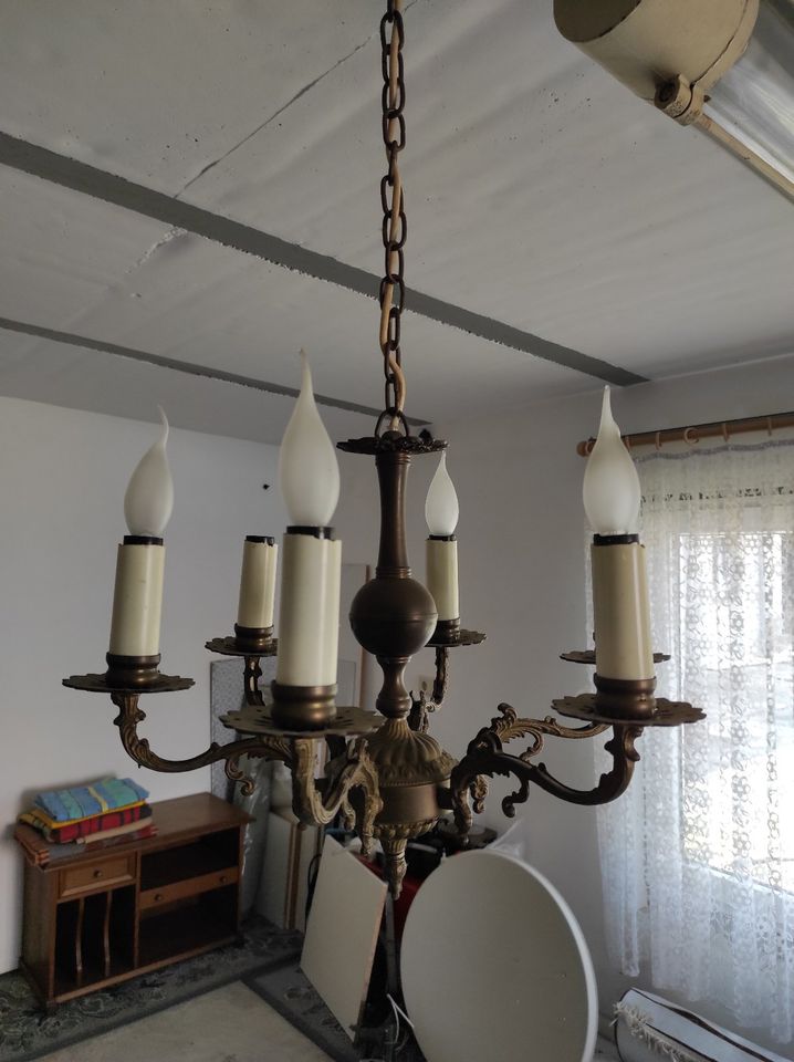 Antike Messingleuchte Deckenleuchte 6 Kronleuchter Lampe in Plessa