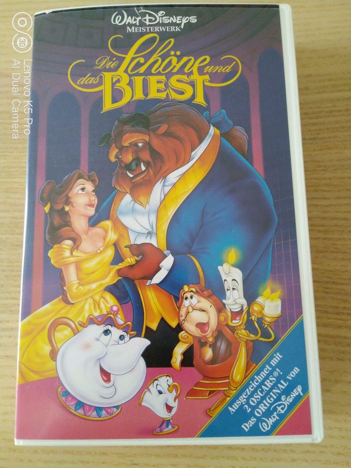 Disney VHS Kassette: Die Schöne und das Biest mit Hologramm in Königsbrunn