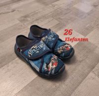 Junge 26 Schuhe Hausschuhe blau Fahrzeuge Elefanten Nordrhein-Westfalen - Paderborn Vorschau