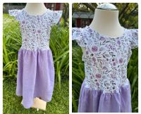 Musselin Kleid lila Rosen Sommer Unikat Handmade 134 Frankfurt am Main - Kalbach Vorschau