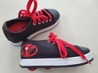 Heelys Fresh X2 Schwarz/Rot, Grösse 31 - wie neu!!! Rollschuhe Kr. München - Ottobrunn Vorschau