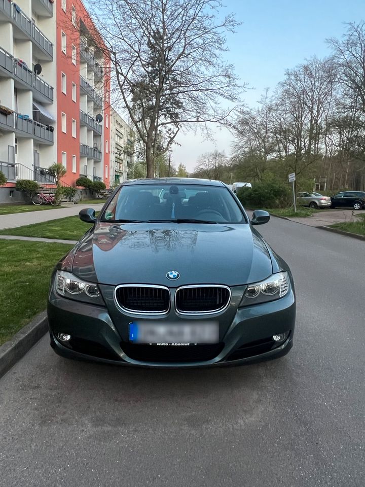 BMW 318 i super Zustand in Schwerin