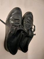 Ara Turnschuhe schwarz Leder Gr. 7 1/2 neuwertig Rheinland-Pfalz - Nastätten Vorschau