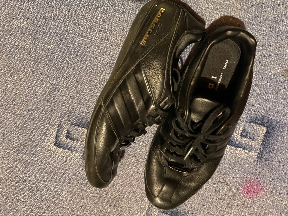 Adidas Sneaker schwarz Modell "Porsche" Gr. 40, Sondermodell in Völklingen