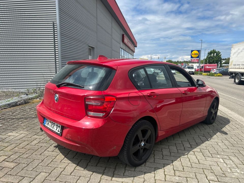 BMW 114d #Shz #Tüv #Klima #S-Heft #Service Neu in Bad Dürrheim