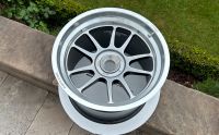 1x Porsche 911 997 SUPER CUP Felge Rays 13x18 Forged GT3R Nordrhein-Westfalen - Bad Oeynhausen Vorschau