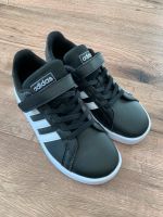 Adidas Sneaker NEU!! Schleswig-Holstein - Kastorf Vorschau