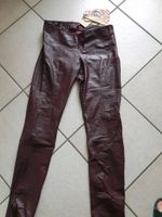 Lederhose sexy rot echtleder XS 34 Nordrhein-Westfalen - Bergisch Gladbach Vorschau