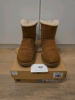 UGG Boots Mini Bailey Bow II, Winterboots UGG Nordrhein-Westfalen - Wesseling Vorschau