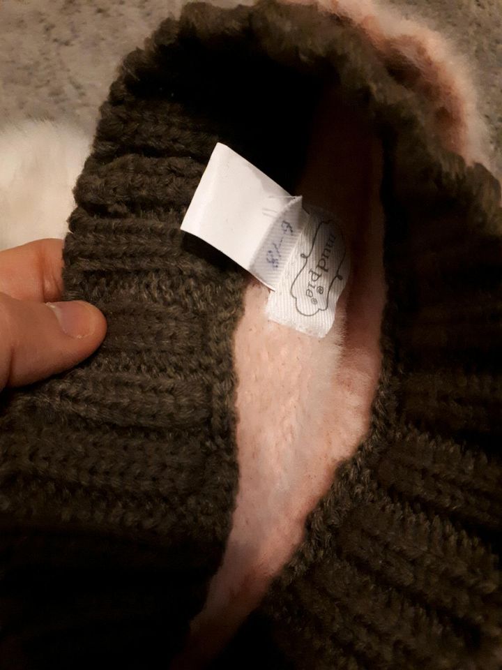 Wintermütze Baby Mega ♡ Rosa mit Bommel Neu 6-18 Monate in Greven