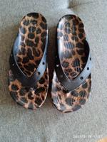 Crocs Leo Sandalen.40 Nordrhein-Westfalen - Olpe Vorschau