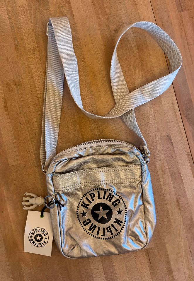 Kipling Tasche / Handtasche Silber in Berlin - Marzahn | eBay Kleinanzeigen  ist jetzt Kleinanzeigen