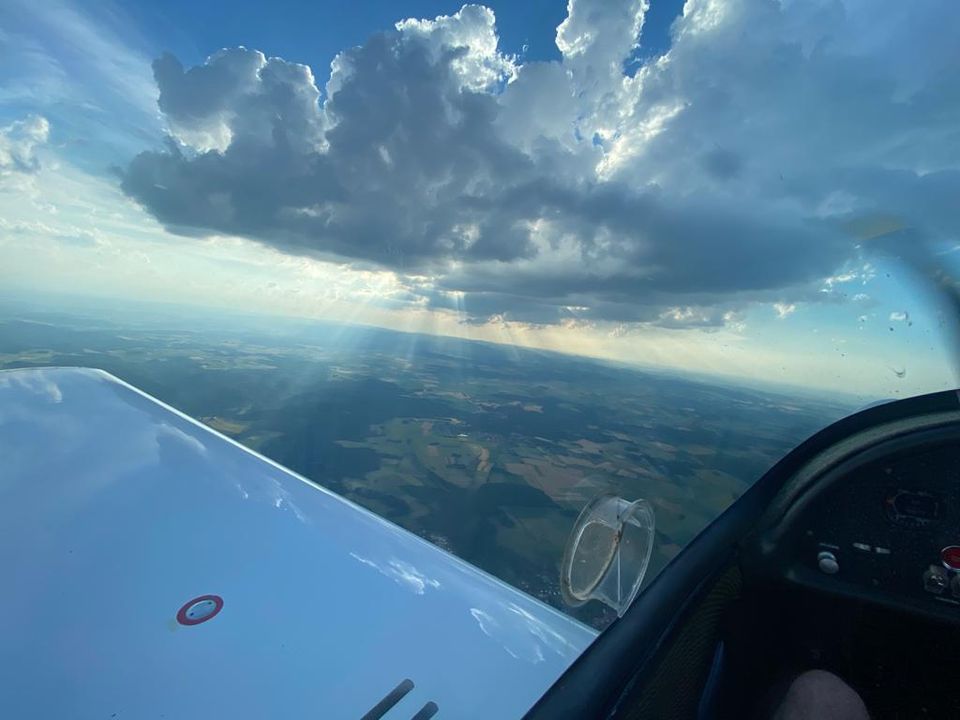 Das AIR-LEBNIS (1 STUNDE selber fliegen!) in Waldeck