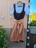 Dirndl Midi mit Bluse und 3 Schürzen Bayern - Taufkirchen München Vorschau