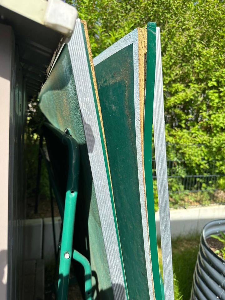 Tischtennis Platte tischtennnisplatte grün an Bastler verschenken in Küssaberg