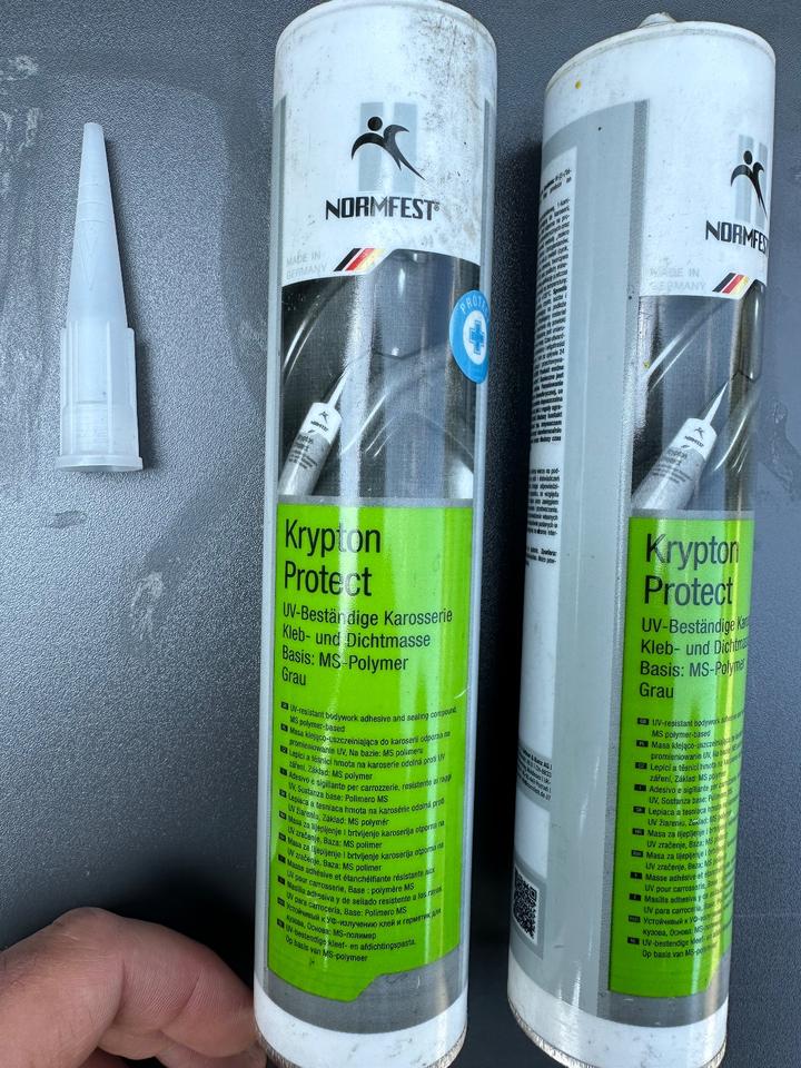 Normfest Krypton Protect Karosseriedichtmasse Kleb Dicht Masse in Voerde (Niederrhein)