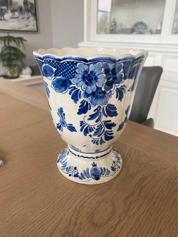 Delfter Porzellan Vase in Fleckeby