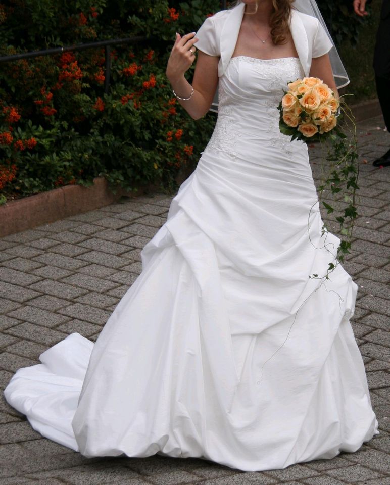 Hochzeitskleid Größe 36 in Dahlem
