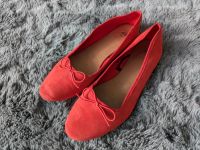 H&M Ballerinas Rot mit Schleife 41 Textil flach Berlin - Wilmersdorf Vorschau