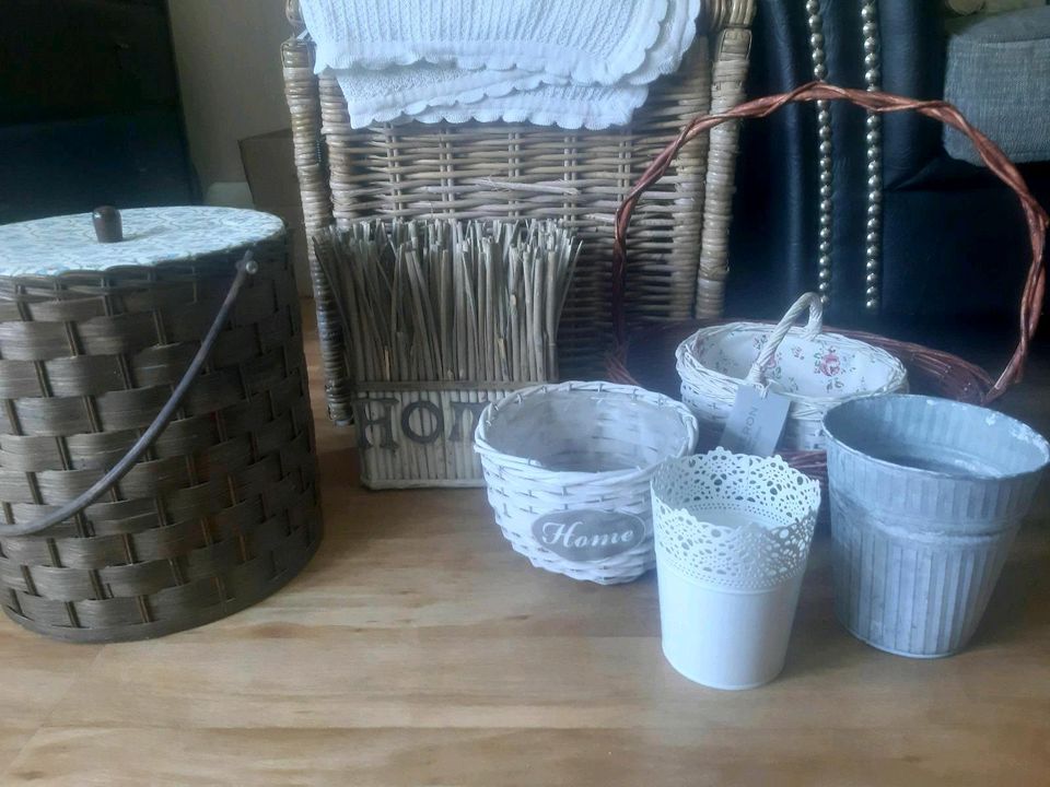 Weidenkorb Rattan Landhaus Shabby vintage Blumentopf ikea Skurar in Grevenbroich