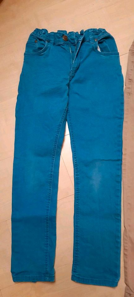 2 Jeans [ Yigga/ s.oliver) in Größe 146 in Bahretal