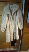 Winterjacke / Mantel Plüsch Hessen - Groß-Umstadt Vorschau