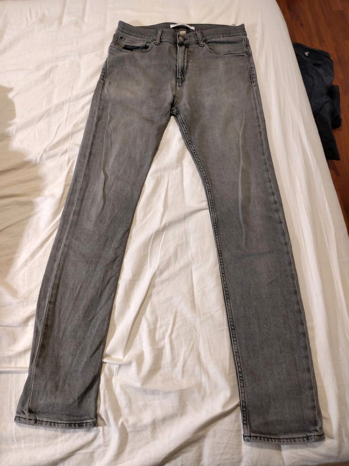 Calvin Klein Jeans 33/34 in Hannover